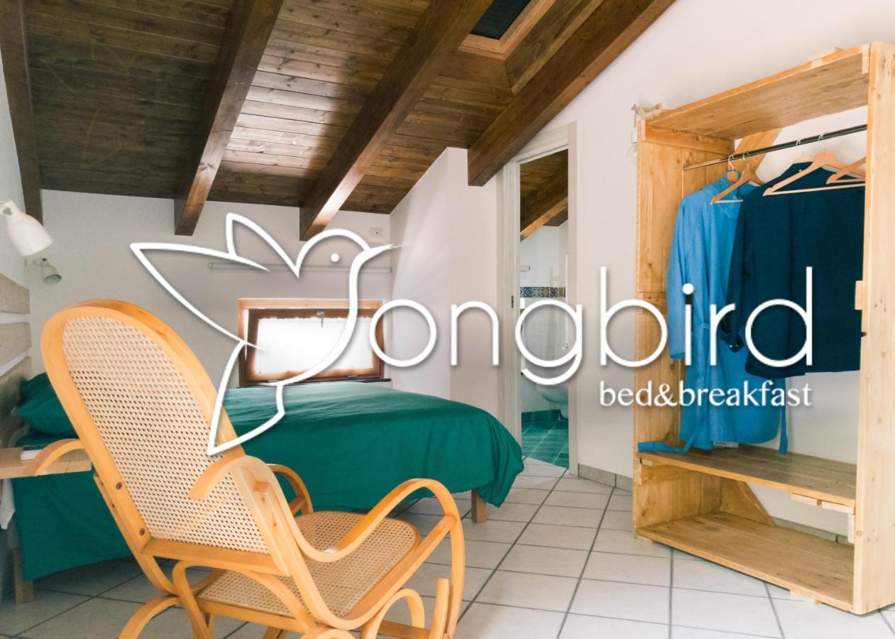 Songbird 3* Agerola